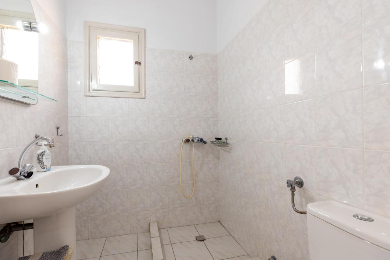 Peris Rooms Kamares  Exterior photo